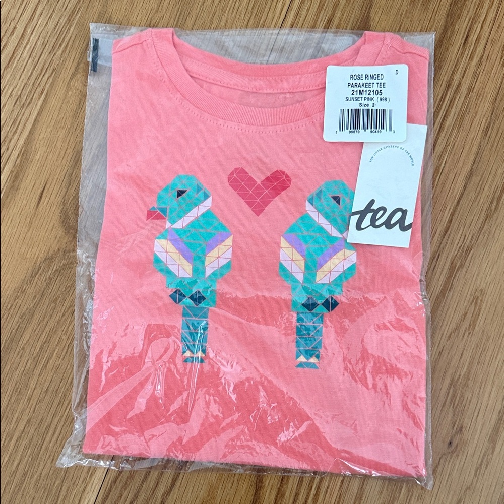 Tea Collection Geometric Parakeet Tee - Coral